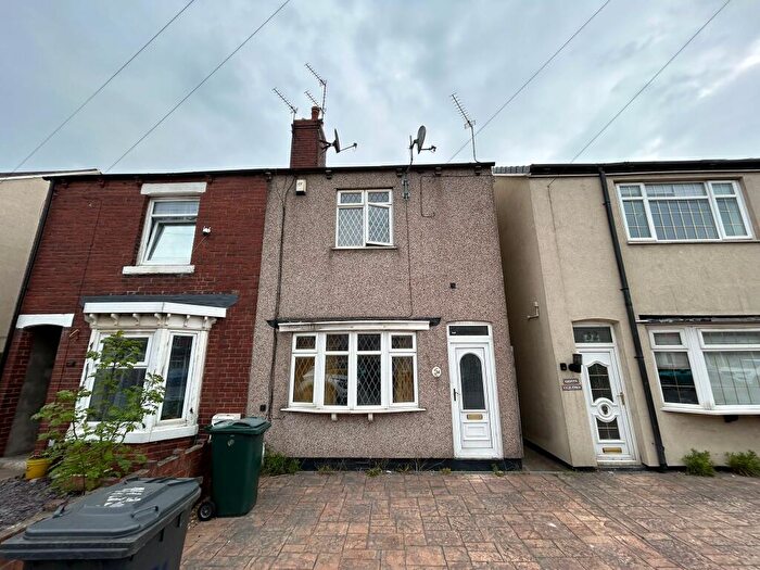3 Bedroom Semi Detached House For Sale In Owston Road, Carcroft, Doncaster, DN6