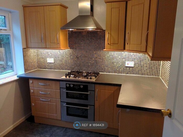 2 Bedroom Semi-Detached House To Rent In Hartland Court, Sothall, Sheffield, S20