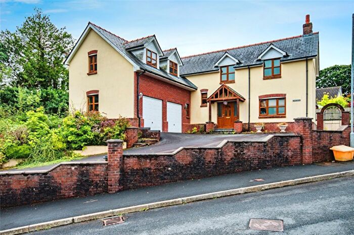 4 Bedroom Detached House For Sale In Trem-Y-Ddol, Newcastle Emlyn, Carmarthenshire, SA38
