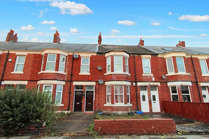 2 Bedroom Flat To Rent In Rothbury Terrace, Heaton, Newcastle Upon Tyne, Tyne And Wear, NE6