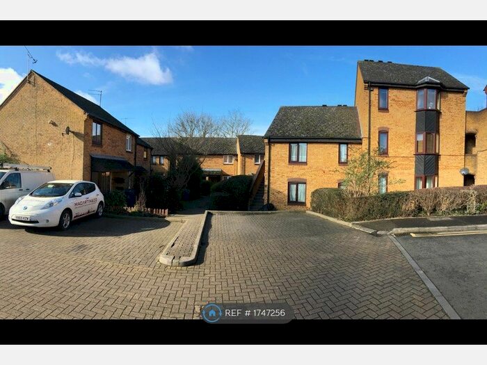 1 Bedroom Terraced House To Rent In Badgers Close, Harrow, HA1