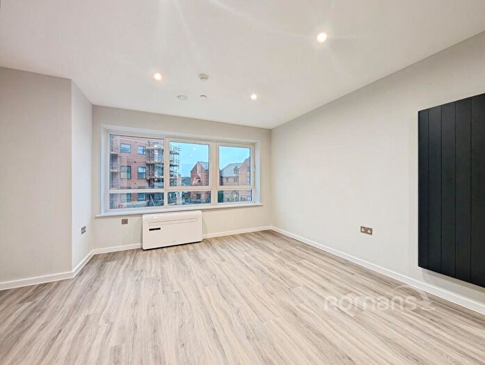 1 Bedroom Flat To Rent In Caversham Road, Reading, Berkshire, RG1