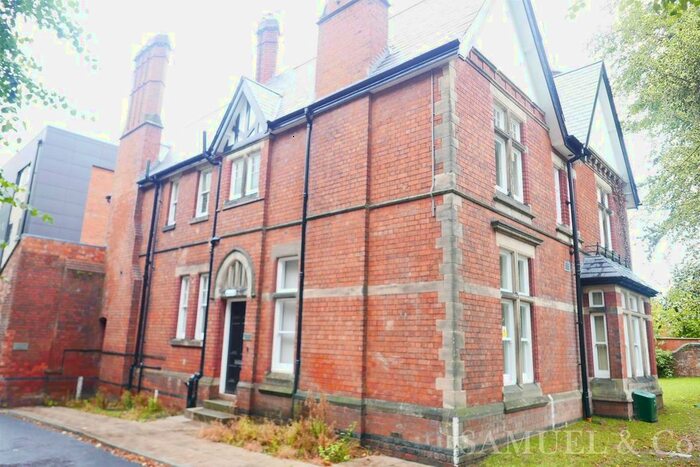 2 Bedroom Flat To Rent In Ednam Road, Dudley, DY1