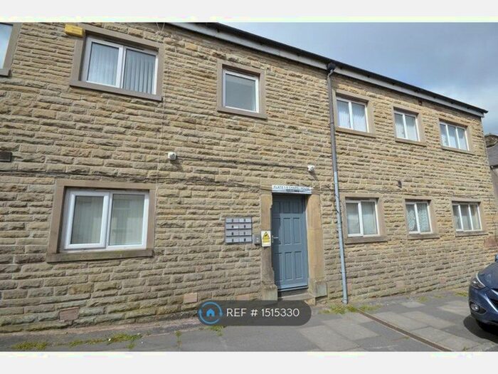 1 Bedroom Flat To Rent In Florence Street, Burnley, BB11