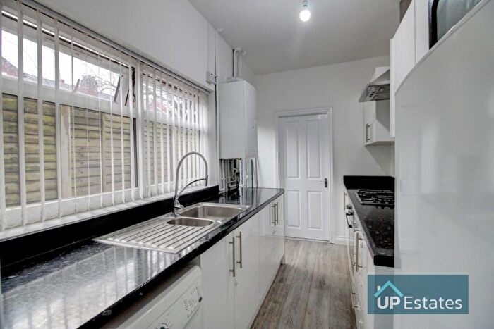 2 Bedroom End Of Terrace House For Sale In Newdigate Road, Coventry, CV6