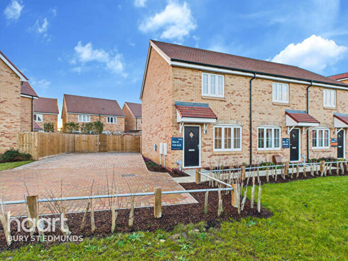 2 Bedroom End Of Terrace House For Sale In Bronze Fields, Bury St Edmunds, IP32