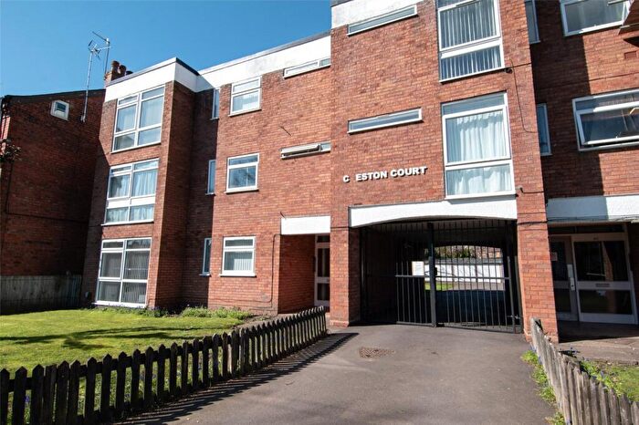 1 Bedroom Apartment To Rent In Bristol Road South, Northfield, Birmingham, West Midlands, B31