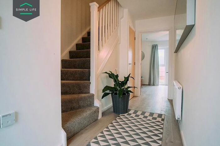 4 Bedroom Semi-Detached House To Rent In Olivette Way, St. Helens, WA9