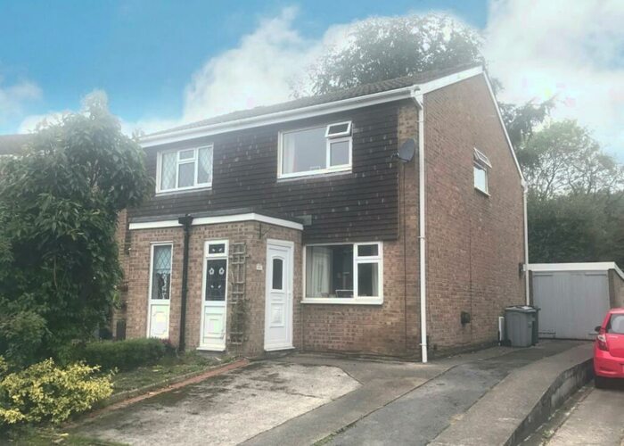 2 Bedroom Semi-Detached House To Rent In Cavendish Close; Tytherington., SK10