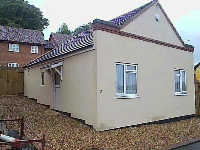 2 Bedroom Bungalow To Rent In Portland Road, Northants, NN10