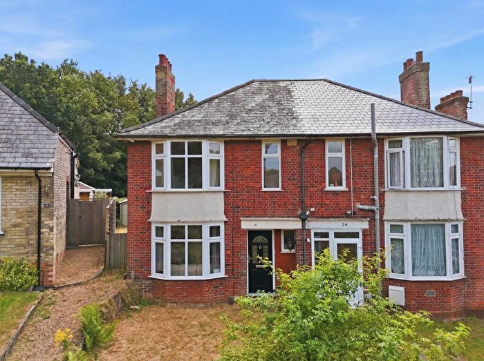 3 Bedroom Semi-Detached House For Sale In Bishops Hill, Ipswich, IP3
