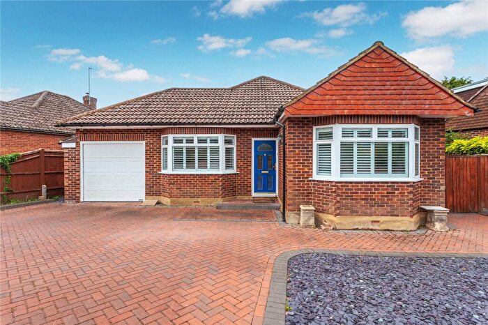 3 Bedroom Bungalow For Sale In Sycamore Drive, Twyford, Berkshire, RG10