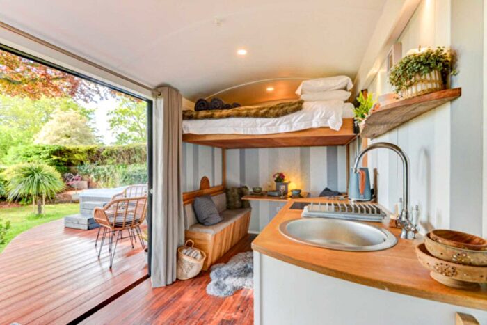 Mobile/park Home To Rent In Beech House, Pulborough, RH20