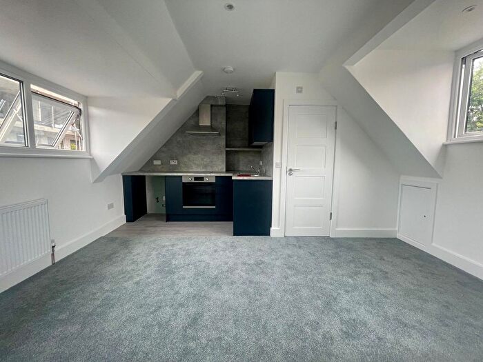 1 Bedroom Flat To Rent In - Albion Street, SE16