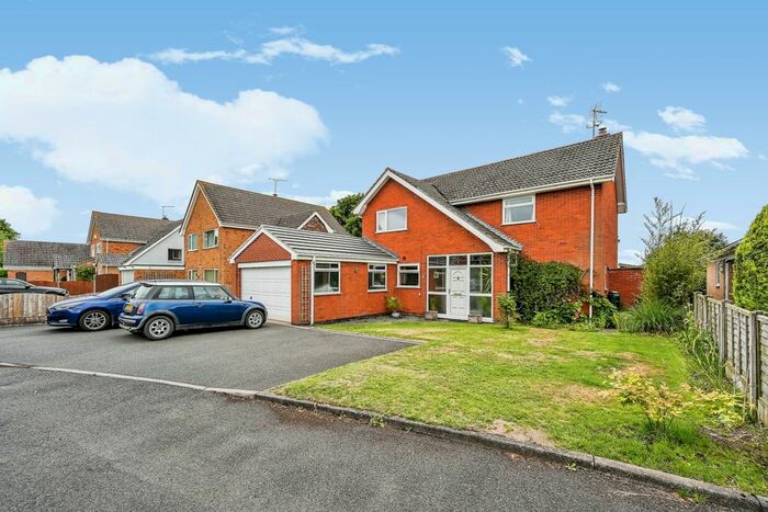4 Bedroom Detached House For Sale In The Paddock, Seighford, Stafford, Staffordshire, ST18