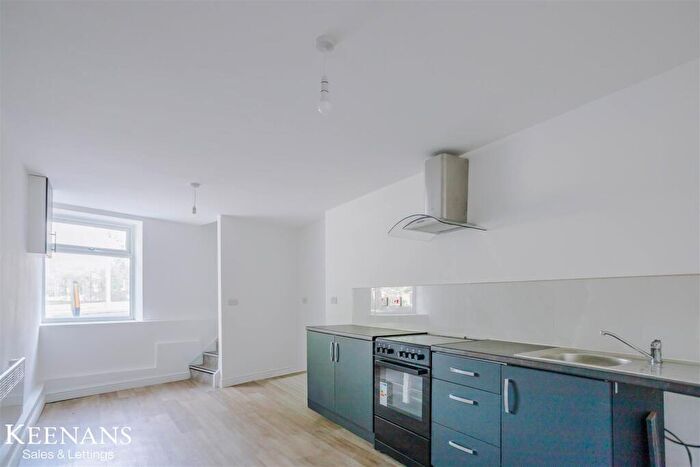 2 Bedroom Flat To Rent In Eanam, Blackburn, BB1