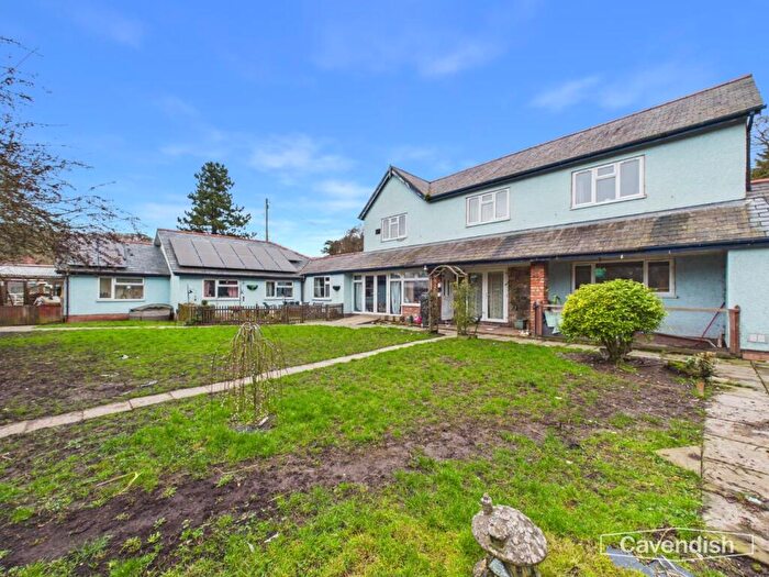 8 Bedroom Detached House For Sale In Rhyd Y Goleu, Rhosesmor, Mold, CH7