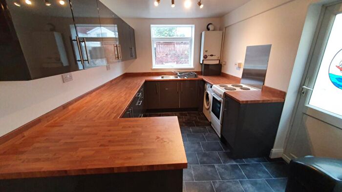 5 Bedroom House To Rent In Marlborough Road, Brynmill, Swansea, SA2