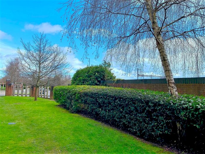 2 Bedroom Flat To Rent In St Austell Way, Churchward, Swindon, SN2