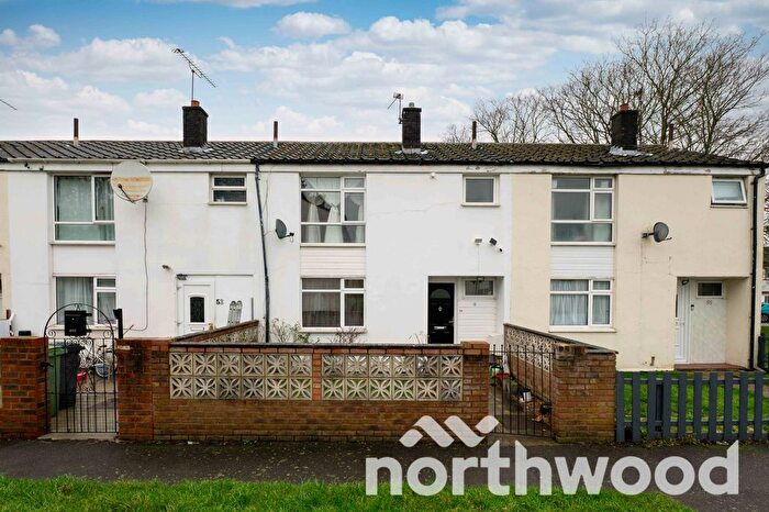 3 Bedroom Terraced House For Sale In Gainsborough Road, Epsom, KT19