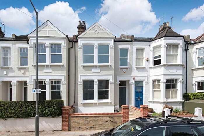 4 Bedroom Property To Rent In Mexfield Road, Putney, SW15
