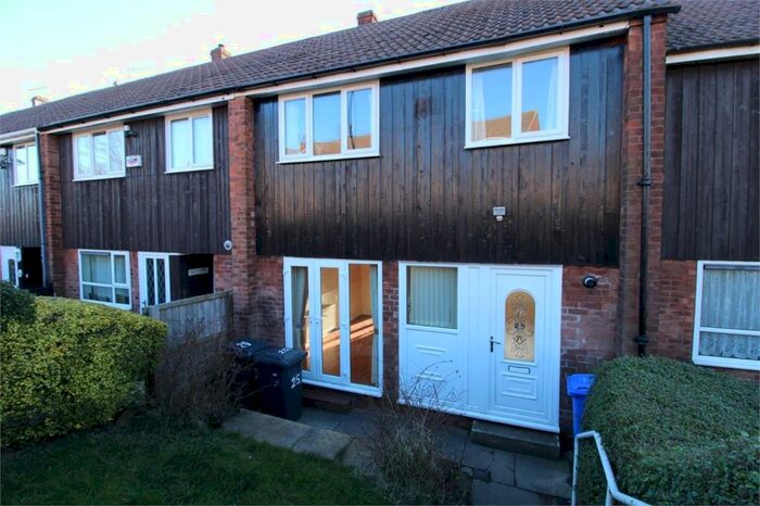 3 Bedroom Terraced House To Rent In Owen Place, Sheffield, South Yorkshire, S6