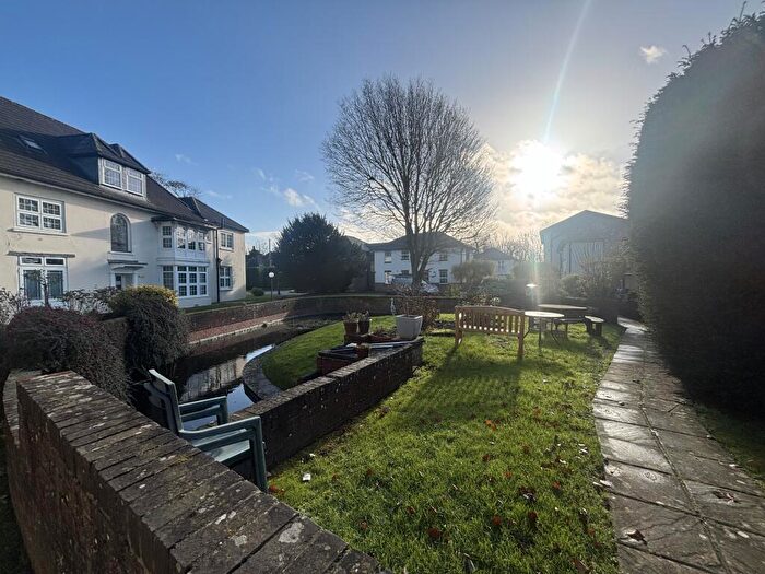 2 Bedroom Apartment To Rent In Newbury Gardens, Gillingham, Dorset, SP8