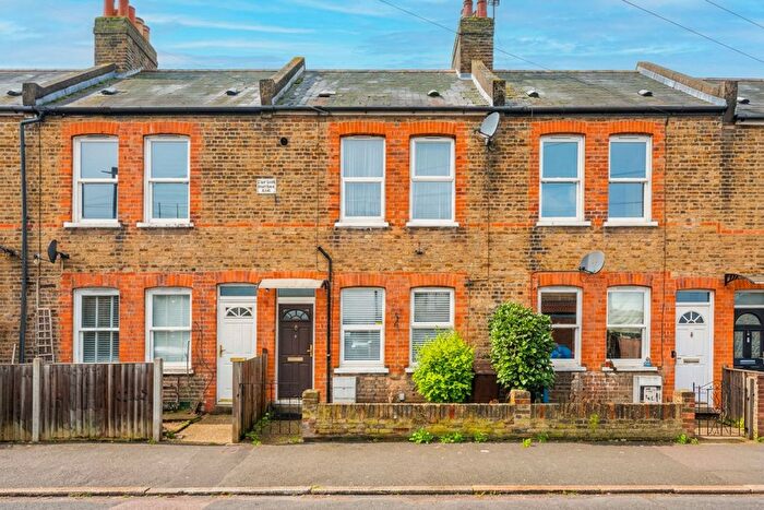 2 Bedroom Terraced House For Sale In James Street, Hounslow, TW3