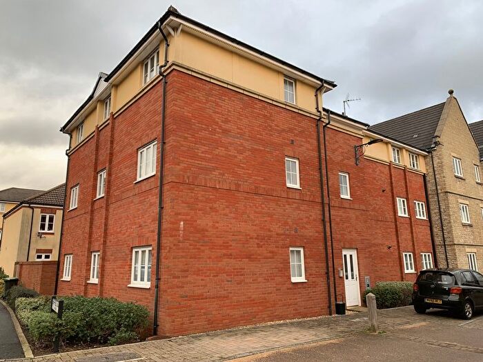 2 Bedroom Flat To Rent In Shepherds Walk, Bristol, BS32