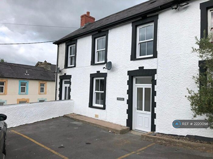 3 Bedroom Semi-Detached House To Rent In Adpar, Ceredigion, SA38