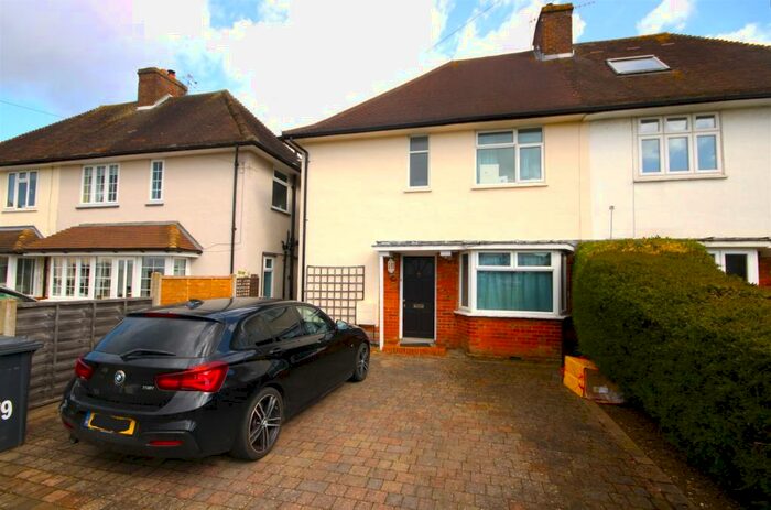 4 Bedroom Semi-Detached House To Rent In Woodbridge Hill Gardens, Guildford, GU2