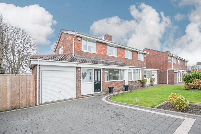 3 Bedroom Semi Detached House For Sale In Crathie, Birtley, Chester Le Street, DH3
