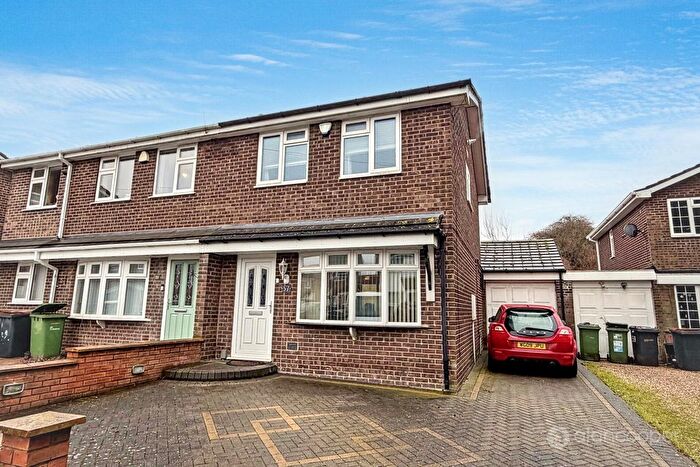 3 Bedroom Semi Detached House For Sale In Amos Jacques Road, Bedworth, CV12