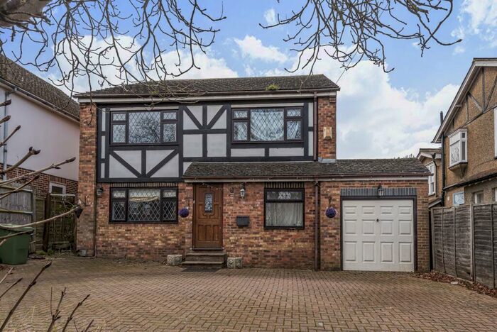 4 Bedroom Detached House To Rent In Heathfield Road Keston, BR2