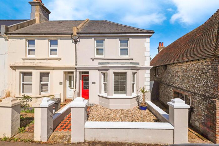 3 Bedroom End Of Terrace House For Sale In Castle Terrace, Pevensey, BN24