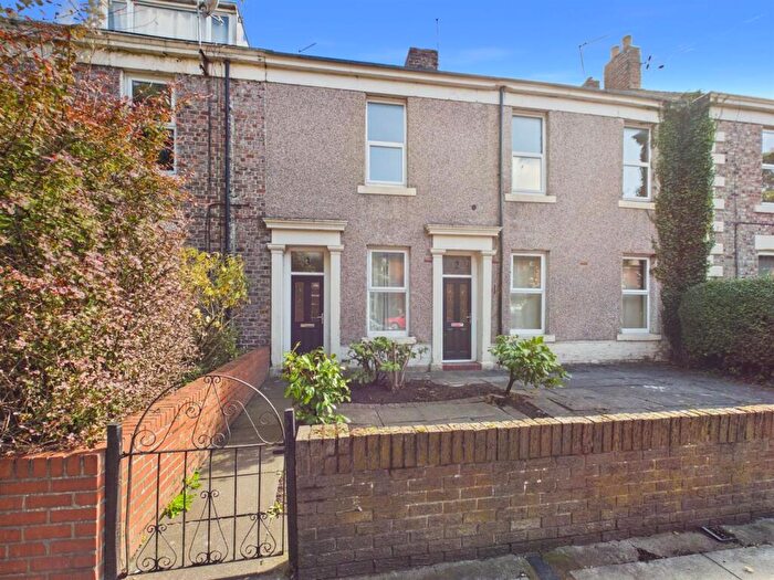 2 Bedroom Apartment For Sale In Linskill Terrace, North Shields, NE30