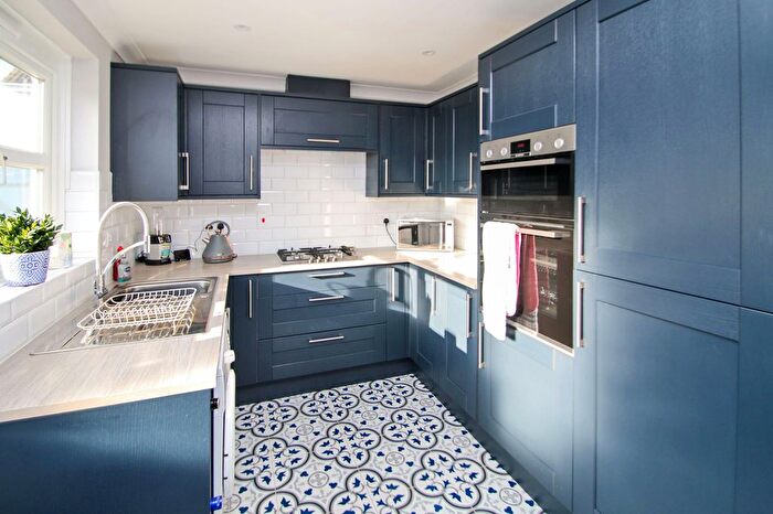 2 Bedroom Semi-Detached House For Sale In William Judge Close, Tenterden, TN30