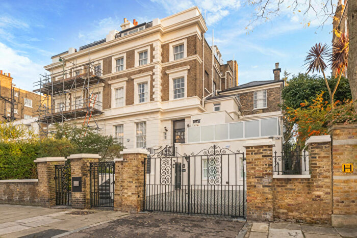 2 Bedroom Flat For Sale In Hamilton Terrace, St John's Wood, NW8