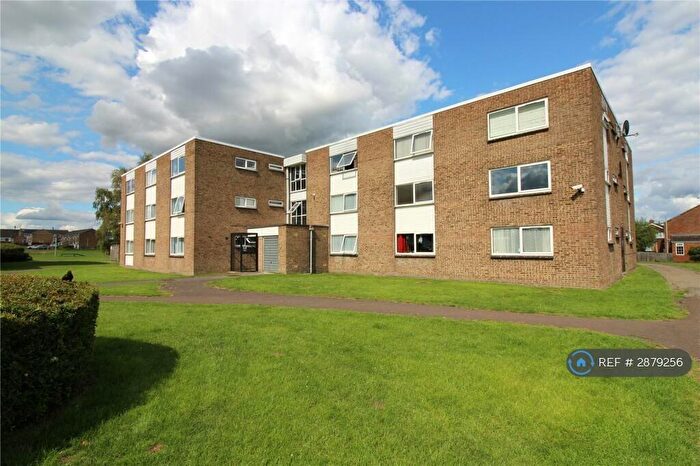 1 Bedroom Flat To Rent In Shakespeare Road, Royal Wootton Bassett, Swindon, SN4