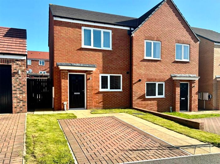 2 Bedroom Semi Detached House For Sale In Pocklington Way, Hetton Le Hole, Houghton Le Spring, Tyne And Wear, DH5