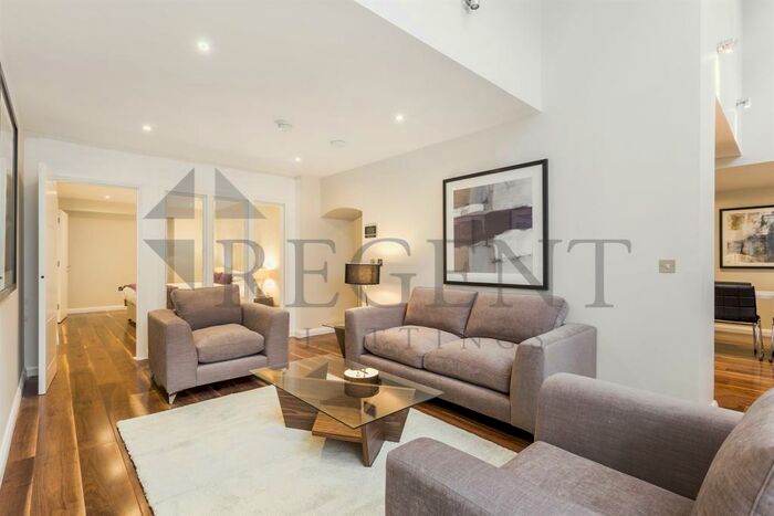 2 Bedroom Apartment To Rent In Bream's Buildings, Chancery Lane, EC4A