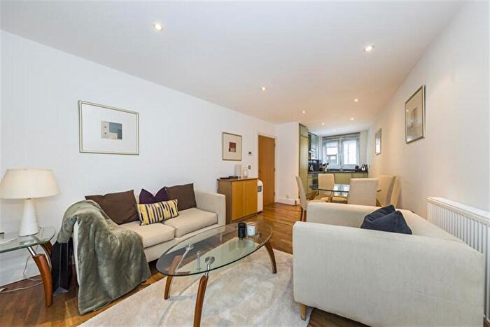 1 Bedroom Flat To Rent In Pepys Street, City Of London, EC3N