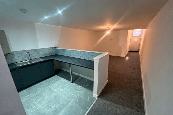 1 Bedroom Flat To Rent In Duke Street, City Centre, DN1