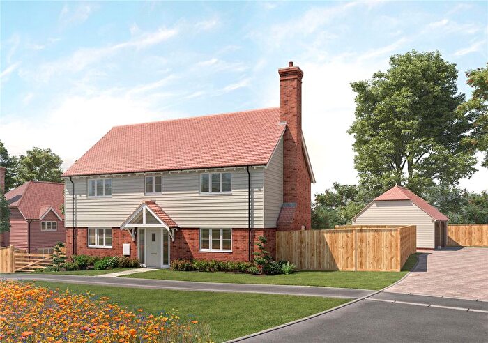 4 Bedroom Detached House For Sale In The Friars, Orchard Downs, Lamberhurst, Tunbridge Wells, Kent, TN3