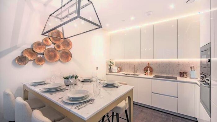 2 Bedroom Apartment To Rent In Thornes House, Charles Clowes Walk, London, SW11