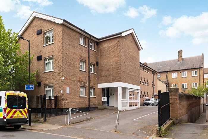 Studio To Rent In Kipling Street, London, SE1