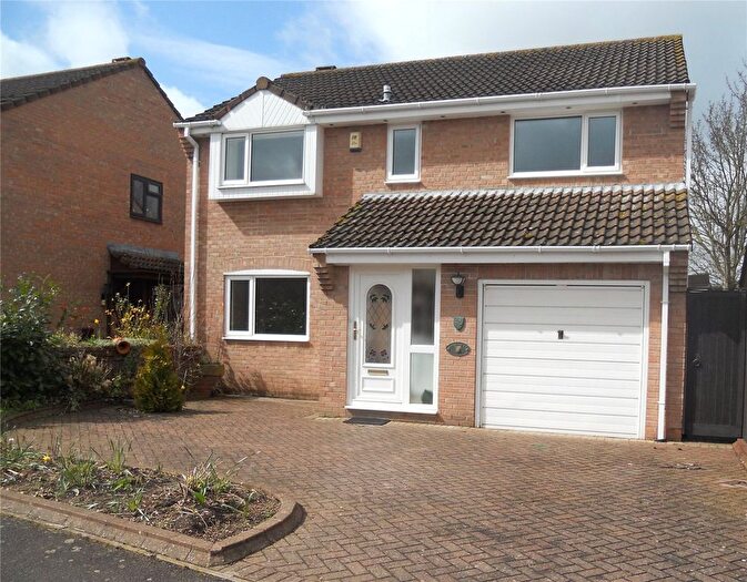 4 Bedroom Detached House To Rent In Redlake Drive, Taunton, Somerset, TA1