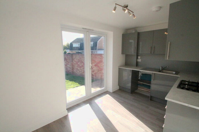 2 Bedroom House To Rent In Cranleigh Drive, Swanley, BR8