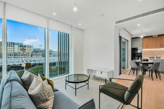 2 Bedroom Apartment To Rent In Grand Central Apartments, Kings Cross, NW1