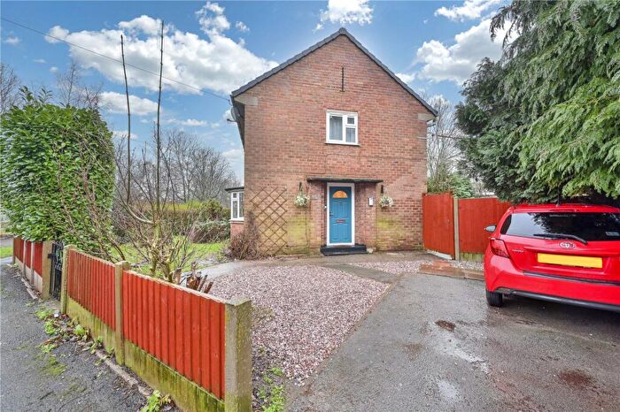 2 Bedroom End Of Terrace House For Sale In Hesketh Road, Rising Brook, Stafford, Staffordshire, ST17